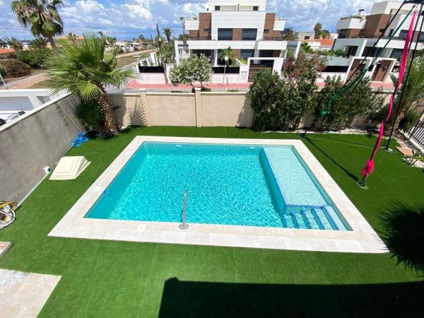 Casa o chalet independiente en Avenida García Lorca, 27, La Siesta - El Salado - Torreta, Torrevieja photo 3