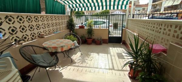 Chalet adosado en Calle Monòver, Gran Playa, Santa Pola photo 1