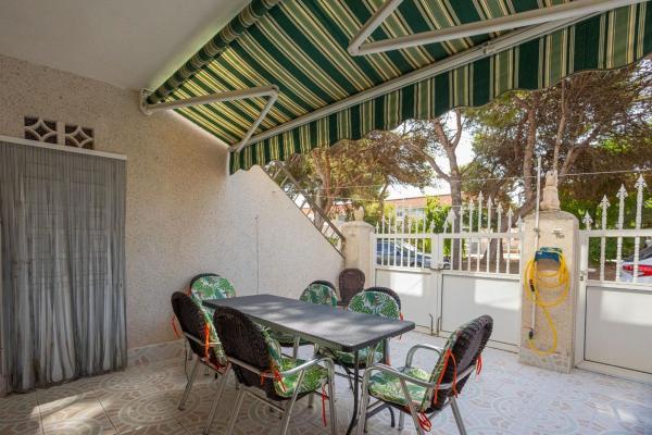 Chalet adosado en Playa de los Náufragos, Torrevieja photo 4
