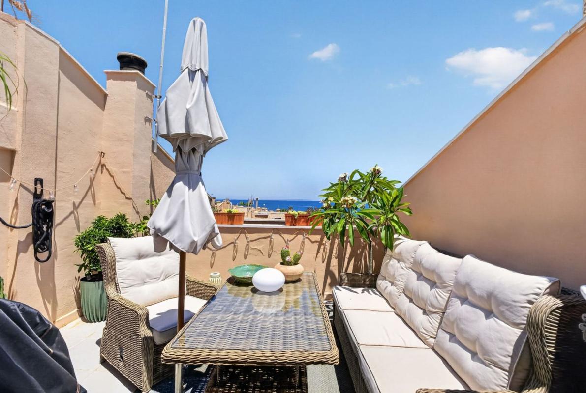 Продажа таунхауса в Chalet adosado en Urbanización los Leandros, Cabo Cervera, Torrevieja , Торревьеха photo 2