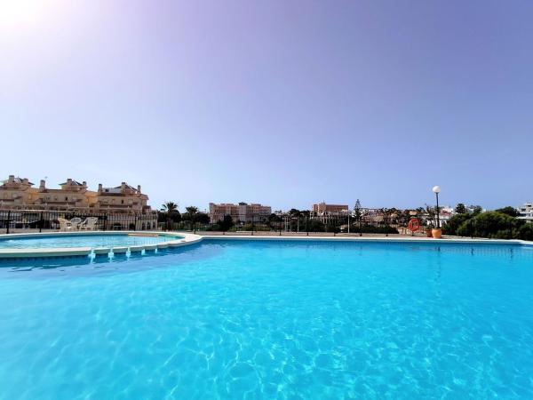 Sprzedaż mieszkania w Piso en La Zenia, Orihuela, Orihuela
thumbnail 1