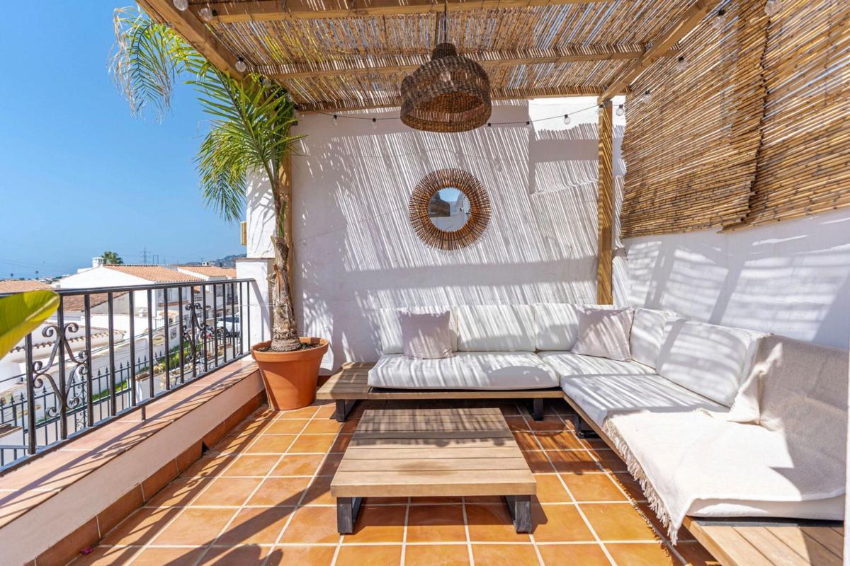 Venta de chalet adosado en Chalet adosado en Urbanización Almijara III, 76, Almijara, Nerja , Nerja photo 3