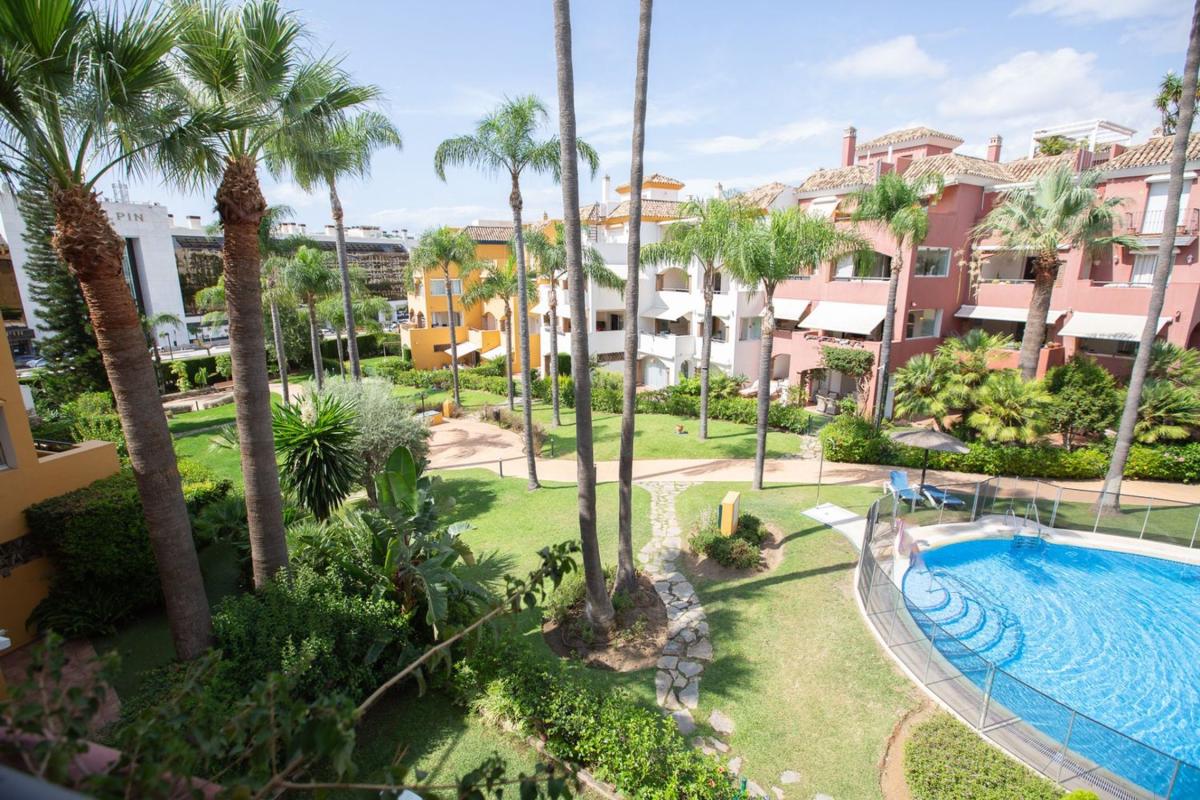 Продажа дуплекса на Dúplex en Arrabal la Caridad, La Carolina-Guadalpín, Marbella, Марбелла photo 3