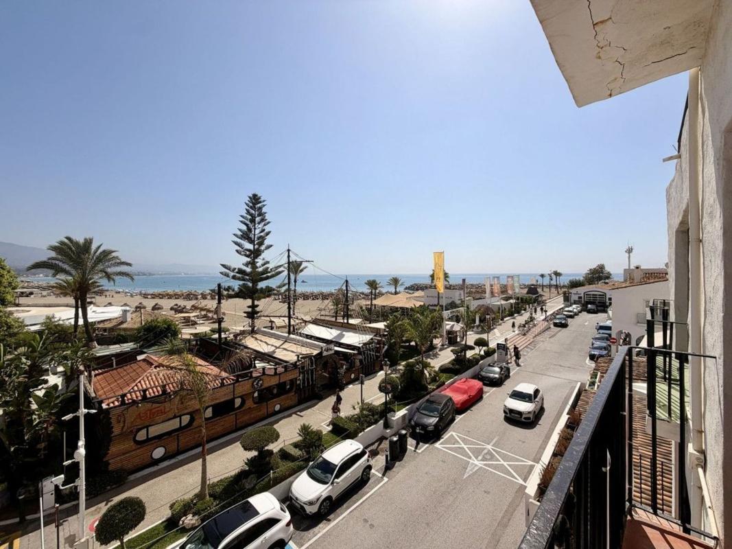 Venta de piso en Piso en Calle Ribera, Puerto Banús, Marbella, Marbella
 photo 2
