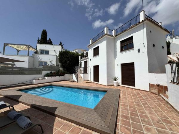 Casa o chalet independiente en Claveles Los III, Calaburra - Chaparral, Mijas thumbnail 1