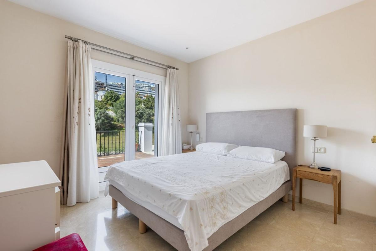 Properties for sale and rent in Spain photo 5