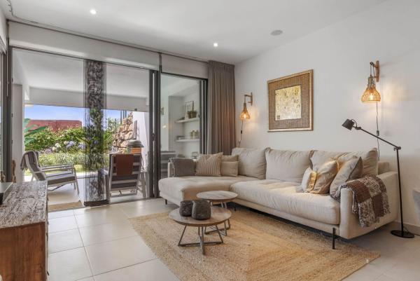 Venta de piso en Piso en Estepona Golf, Estepona, Estepona
 photo 2