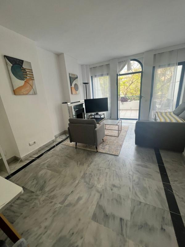 Sprzedaż duplexu w Dúplex en Calle de Ramón Gómez de la Serna, Ricardo Soriano, Marbella, Marbella photo 3