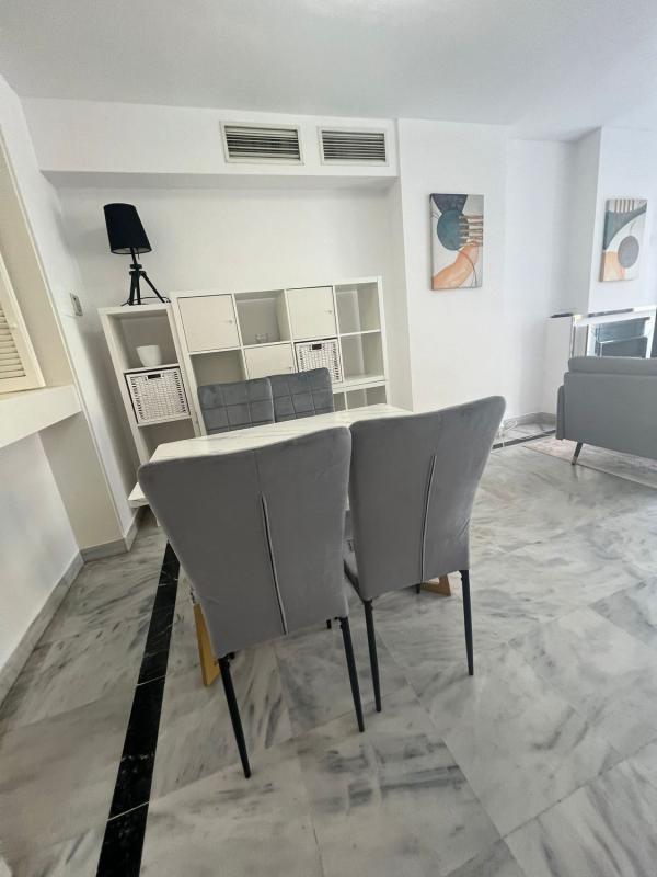 Sprzedaż duplexu w Dúplex en Calle de Ramón Gómez de la Serna, Ricardo Soriano, Marbella, Marbella photo 5