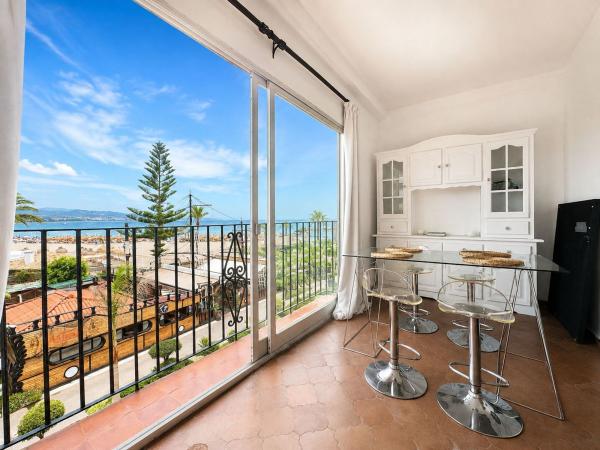 Venta de piso en Piso en Calle Ribera, Puerto Banús, Marbella, Marbella
 photo 1