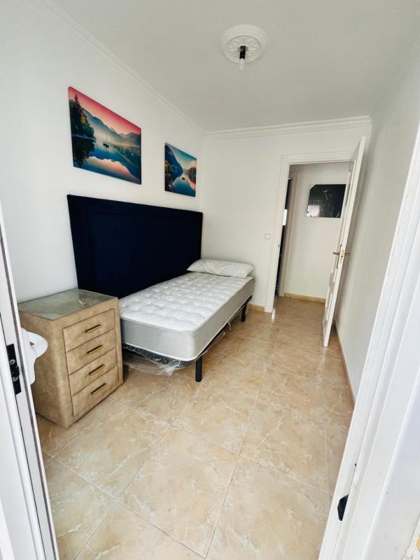 Sprzedaż mieszkania w Piso en Calle Boquerón, 1, Divina Pastora, Marbella, Marbella
photo 5