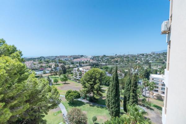 Venta de piso en Piso en Torres de Aloha s/n, Aloha, Marbella, Marbella
 photo 2