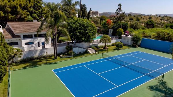 Casa o chalet independiente en Pinos-ur El Real, Rio Real, Marbella thumbnail 2