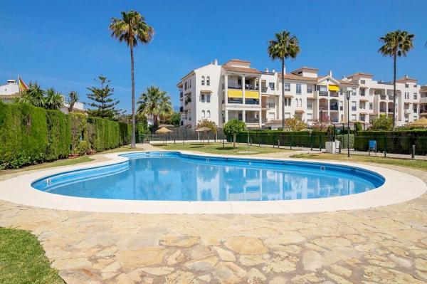 Sprzedaż mieszkania w Piso en Calle José Manuel Caballero Bonald, 27, Linda Vista-Nueva Alcántara-Cortijo Blanco, Marbella, Marbella
photo 1