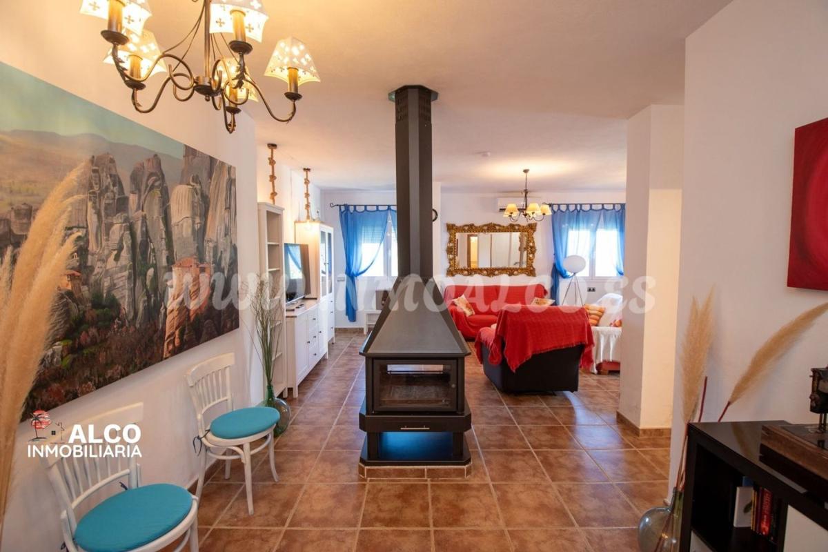 Properties for sale and rent in Spain photo 4