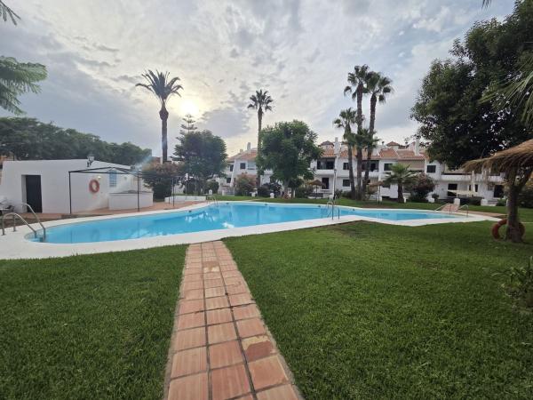 Chalet adosado en Calle Campo de Borja, Viña Málaga, Vélez-Malaga photo 1
