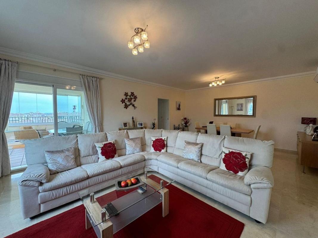 Venta de piso en Piso en Calle Altabaca de la Torre, Mijas Golf, Mijas, Mijas
 photo 2
