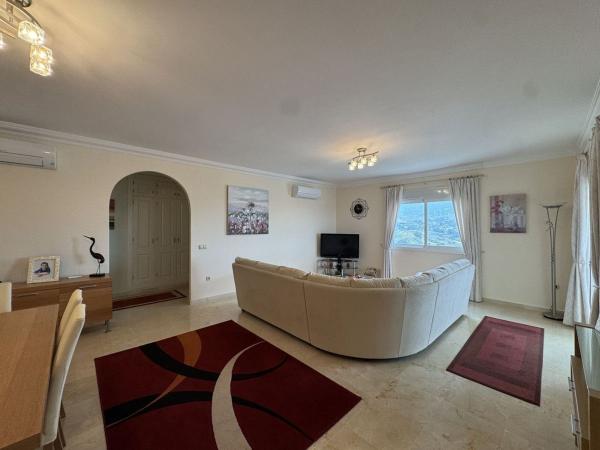 Venta de piso en Piso en Calle Altabaca de la Torre, Mijas Golf, Mijas, Mijas
thumbnail 3
