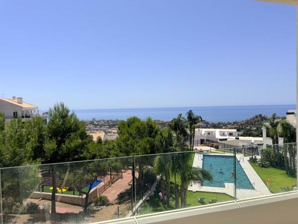 Sale of flat in Piso en Avenida Rocas Blancas, 14, Montealto, Benalmádena, Benalmádena
 photo 1