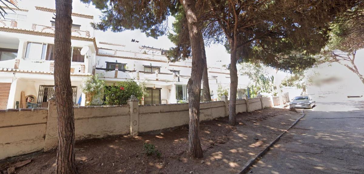 Sale of apartment in Piso en Sendero De Calypso, Sitio de Calahonda, Mijas, Mijas
photo 2
