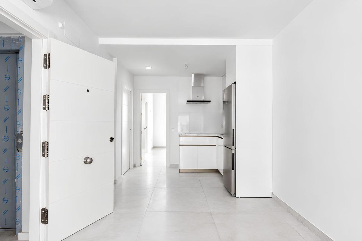 Venta de piso en Piso en Calle Torrox, 1, Los Boliches, Fuengirola, Fuengirola
photo 2