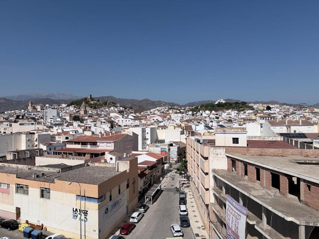 Venta de piso en Piso en Calle de Arroyo Hondo, Camino Viejo de Málaga, Vélez-Malaga, Vélez-Malaga
photo 2