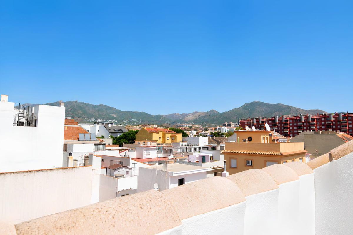 Venta de ático en  Ático en Calle Torrox, Los Boliches, Fuengirola, Fuengirola photo 4