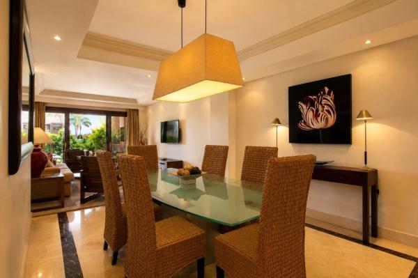 Venta de piso en Piso en Calle Océano Ártico, Kempinski, Estepona, Estepona
thumbnail 3