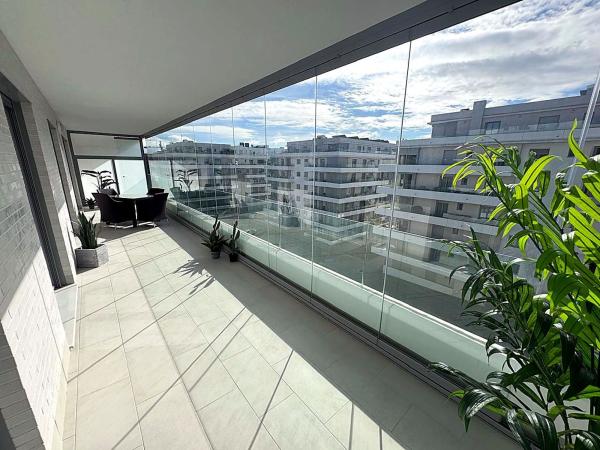 Venta de piso en Piso en Rodeo Alto-Guadaiza-La Campana, Marbella, Marbella
 photo 1