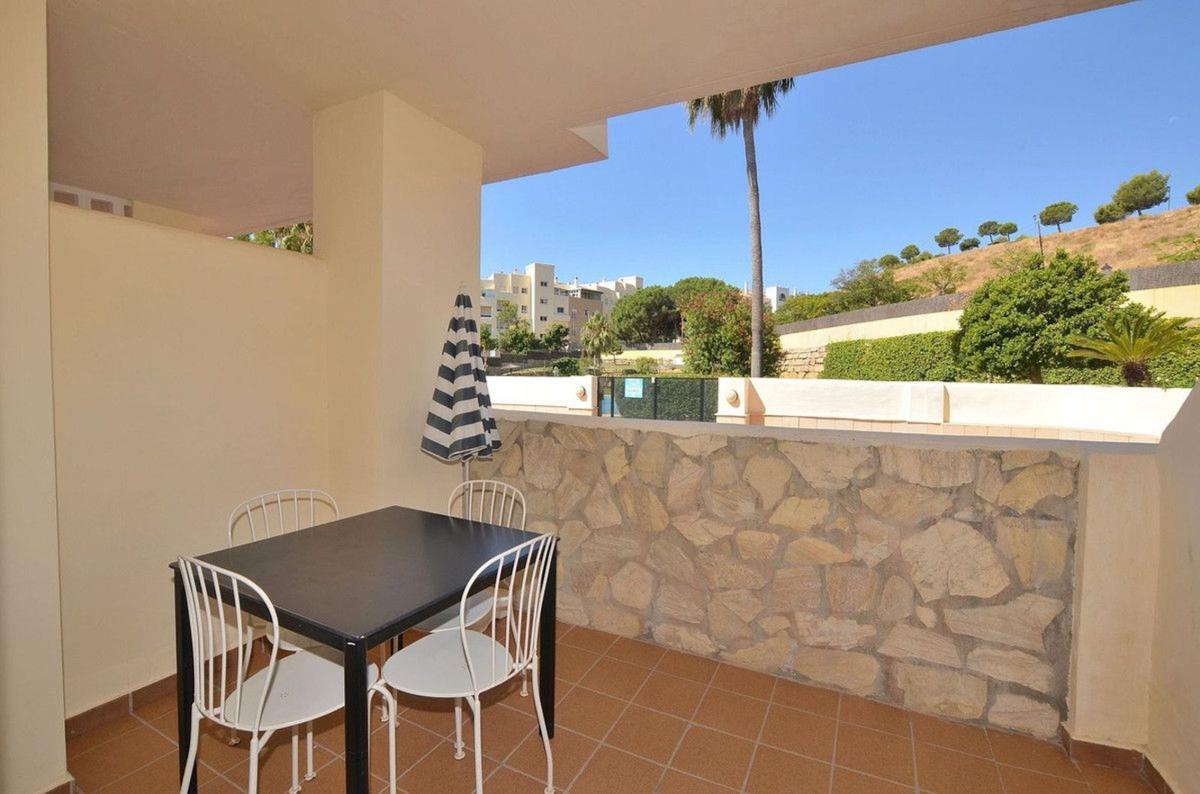 Продажа квартиры на Piso en Calle Cisne, Montealto, Benalmádena, Бенальмадена
photo 2