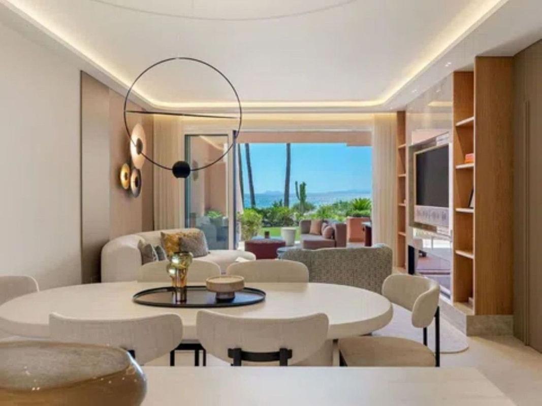 Venta de piso en Piso en Guadalmansa, Estepona, Estepona
photo 4
