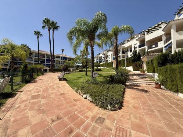 Продажа квартиры на Piso en Calle Río Elba, Nueva Andalucía, Marbella, Марбелла
 photo 1