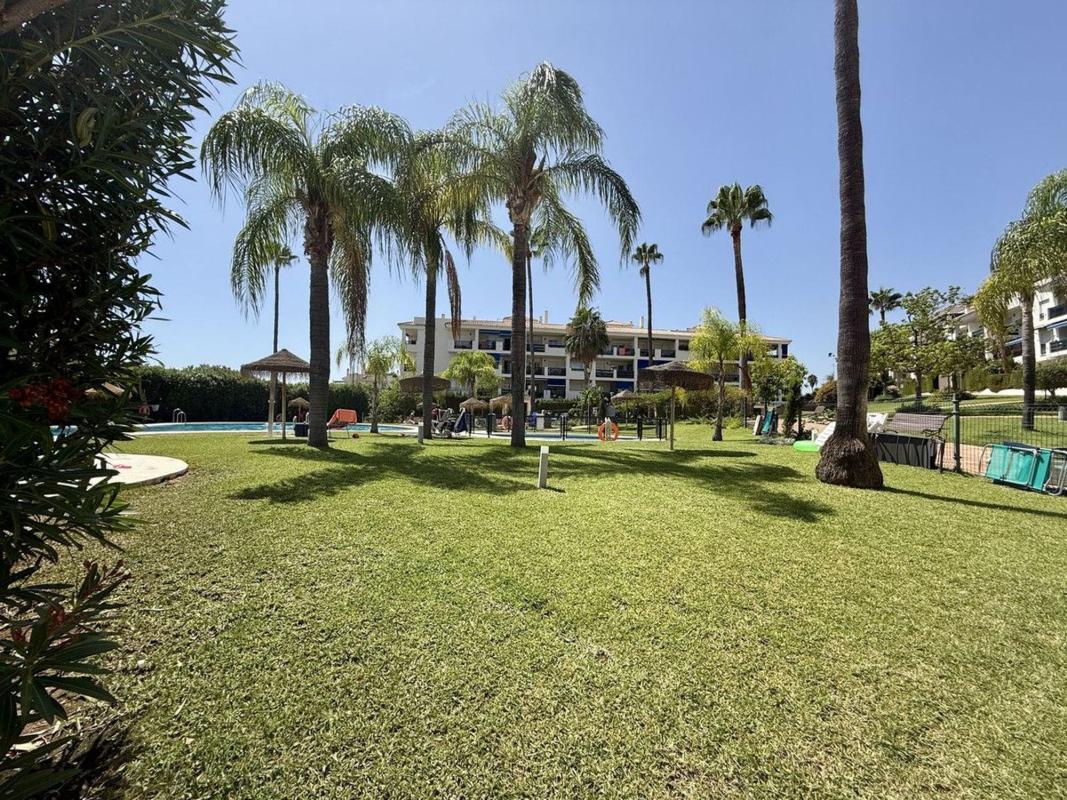 Sale of apartment in Piso en Calle Río Elba, Nueva Andalucía, Marbella, Marbella
 photo 2