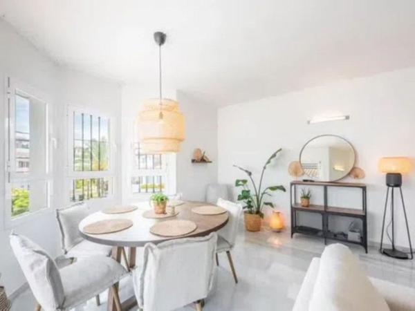 Duplex en venta en Dúplex en La Dama de Noche-La Alzambra, Marbella, Marbella photo 2