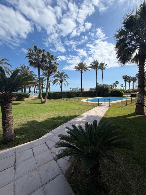 Продажа квартиры на Piso en Calle Salvador Allende, 32, La Carihuela - Los Nidos, Torremolinos, Торремолинос
photo 2