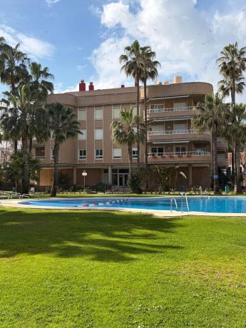 Venta de piso en Piso en Calle Salvador Allende, 32, La Carihuela - Los Nidos, Torremolinos, Torremolinos
thumbnail 3