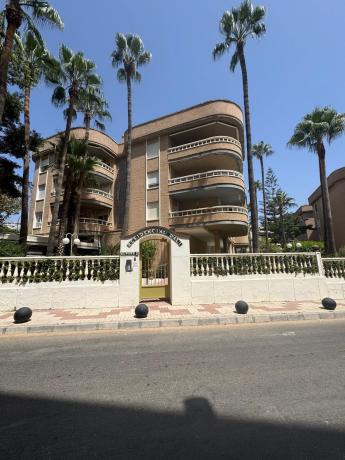 Venta de piso en Piso en Calle Salvador Allende, 32, La Carihuela - Los Nidos, Torremolinos, Torremolinos
 photo 4