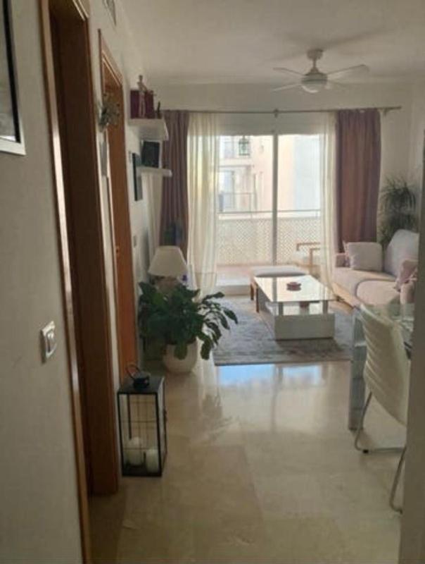 Продажа квартиры на Piso en Los Pacos, Fuengirola, Фуэнхирола
photo 2