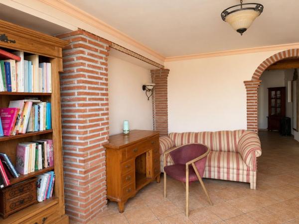 Chalet adosado en Calle Huelva, 12, Casco Antiguo, Marbella photo 4