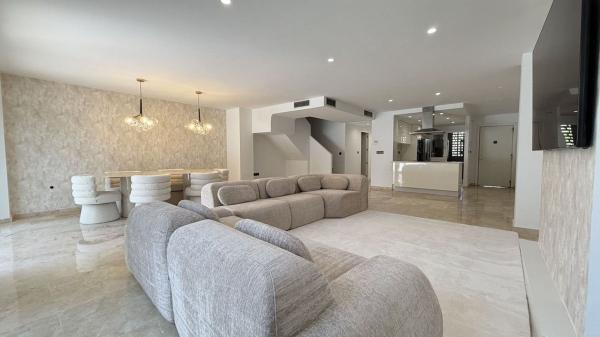 Duplex na sprzedaż w Dúplex en Guadalmina Alta, Marbella, Marbella photo 1