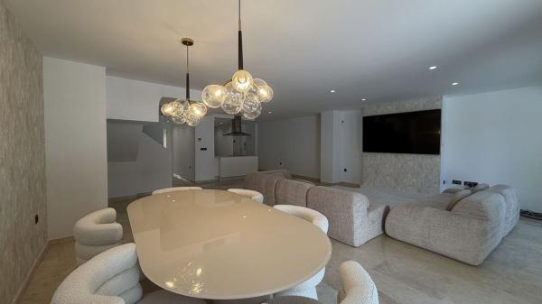 Duplex na sprzedaż w Dúplex en Guadalmina Alta, Marbella, Marbella thumbnail 2