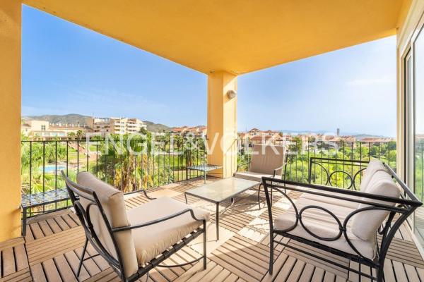 Sale of flat in Piso en Cuesta del Palmar, Alquería-Torrealquería, Alhaurín de la Torre, Alhaurín de la Torre
thumbnail 2
