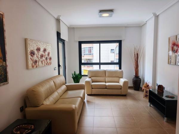 Venta de piso en Piso en Avenida Isabel Manoja, 41, Ayuntamiento, Torremolinos, Torremolinos
thumbnail 3