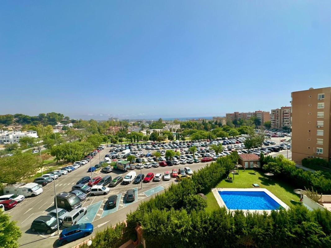 Venta de piso en Piso en Calle Maestro Solano, Manantiales - Estación de Autobuses, Torremolinos, Torremolinos
 photo 2