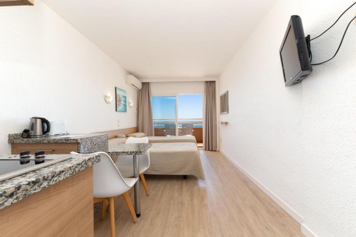 Sale of studio in Estudio en Paseo Marítimo Rey de España, Zona Puerto Deportivo, Fuengirola, Fuengirola photo 4