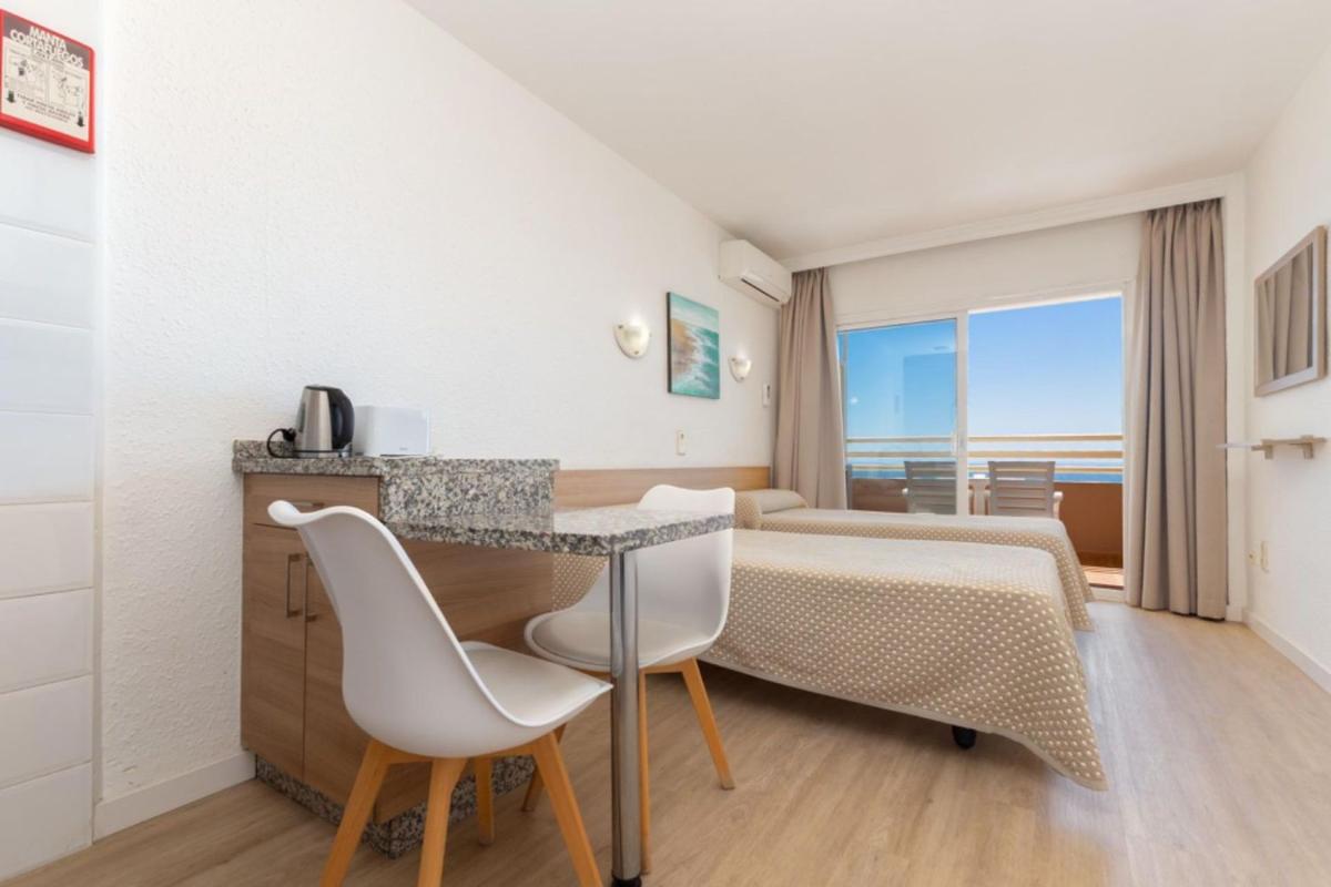 Sale of studio in Estudio en Paseo Marítimo Rey de España, Zona Puerto Deportivo, Fuengirola, Fuengirola photo 5
