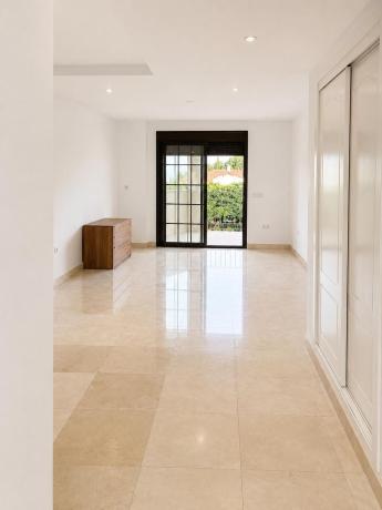 Sprzedaż mieszkania w Piso en Ronda del Golf Este, Hacienda Torrequebrada, Benalmádena, Benalmádena
 photo 2