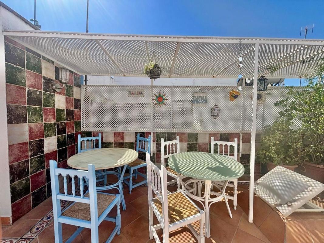 Venta de chalet adosado en Chalet adosado en Centro, Estepona , Estepona photo 2