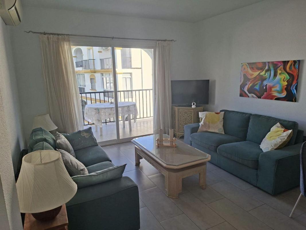 Sprzedaż mieszkania w Piso en Costa de la Carihuela, 59, La Carihuela - Los Nidos, Torremolinos, Torremolinos
photo 3