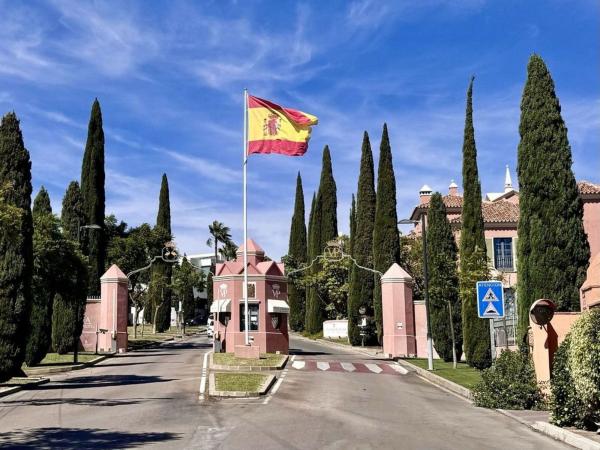 Продажа квартиры на Piso en Flamingos, 166, Bel-Air, Estepona, Эстепона
thumbnail 2